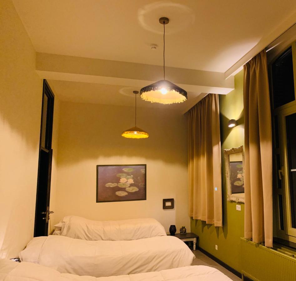 De Lotuspoort Met Mihr'S B&B In De Abdij Van 博尔内姆 外观 照片
