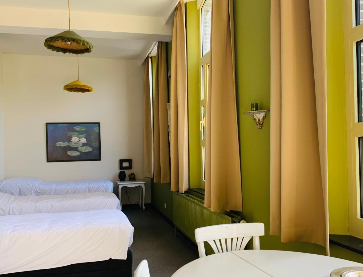 De Lotuspoort Met Mihr'S B&B In De Abdij Van 博尔内姆 外观 照片