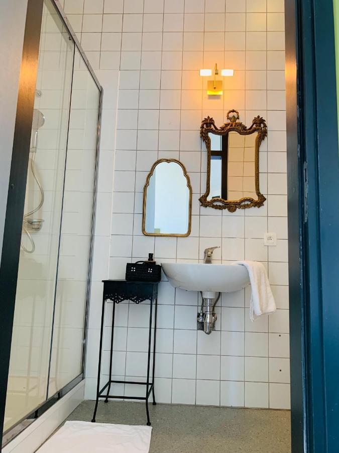 De Lotuspoort Met Mihr'S B&B In De Abdij Van 博尔内姆 外观 照片