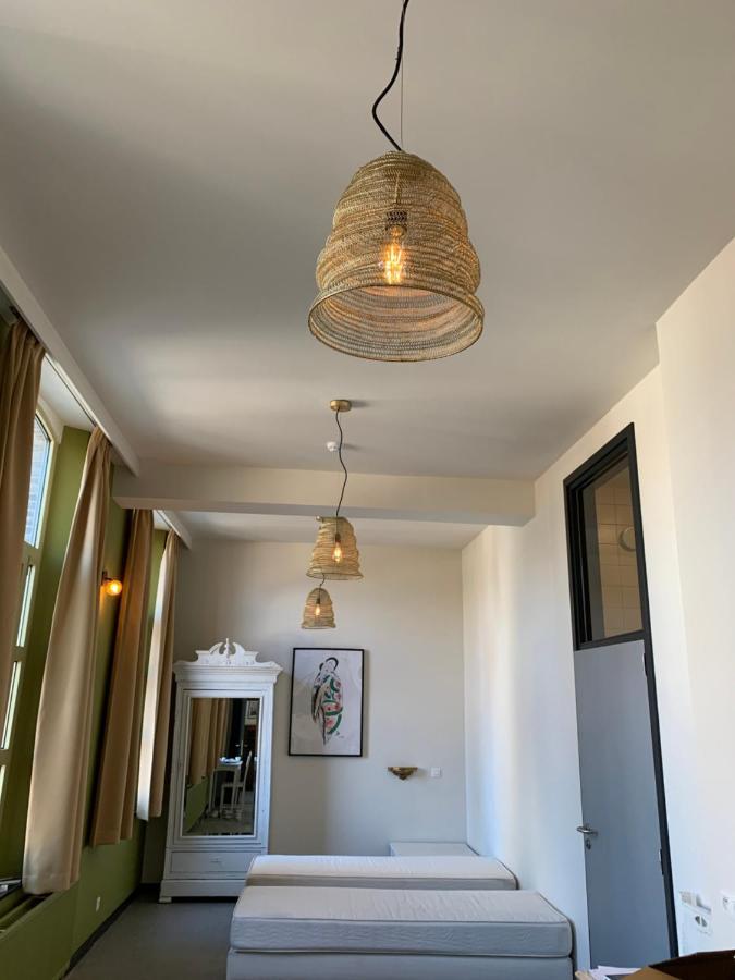 De Lotuspoort Met Mihr'S B&B In De Abdij Van 博尔内姆 外观 照片