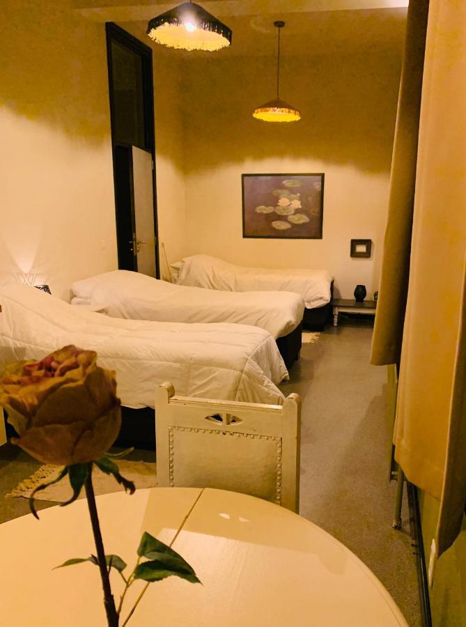 De Lotuspoort Met Mihr'S B&B In De Abdij Van 博尔内姆 外观 照片