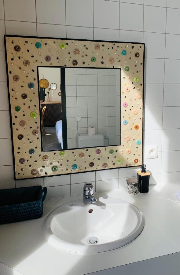 De Lotuspoort Met Mihr'S B&B In De Abdij Van 博尔内姆 外观 照片