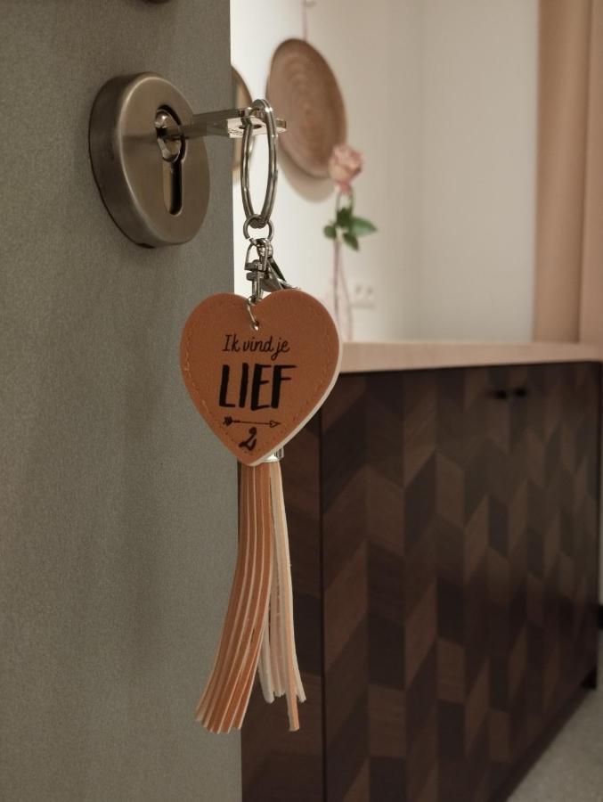 De Lotuspoort Met Mihr'S B&B In De Abdij Van 博尔内姆 外观 照片