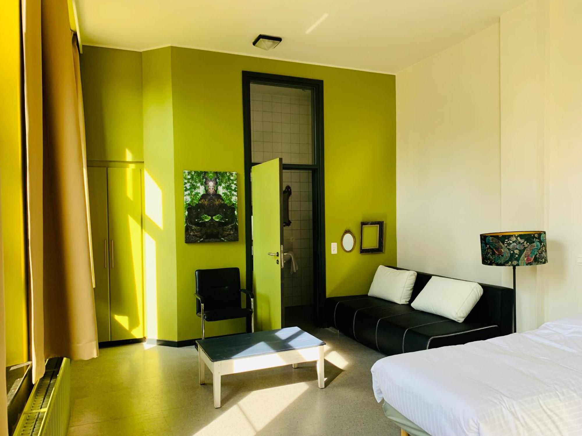 De Lotuspoort Met Mihr'S B&B In De Abdij Van 博尔内姆 外观 照片